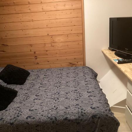 Exigehome-Grand Studio En Plein Centre De Saint Germain En Laye Екстер'єр фото